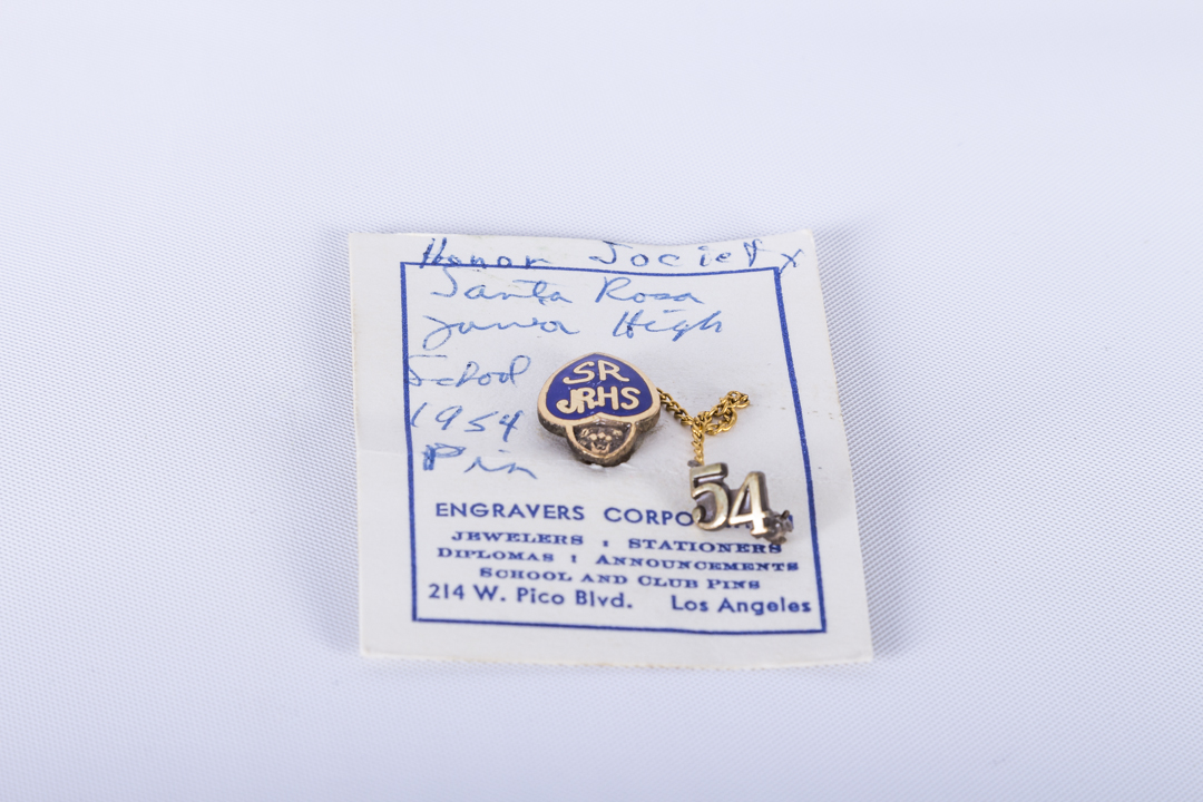 Vintage 1954 Santa Rosa Junior High School Honor Society Dangler Pin on Card CA